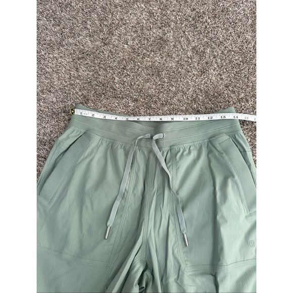 Lululemon Dance Studio Relaxed-Fit Mid-Rise Cargo Pant Jade Grey Green Size S - Picture 7 of 13